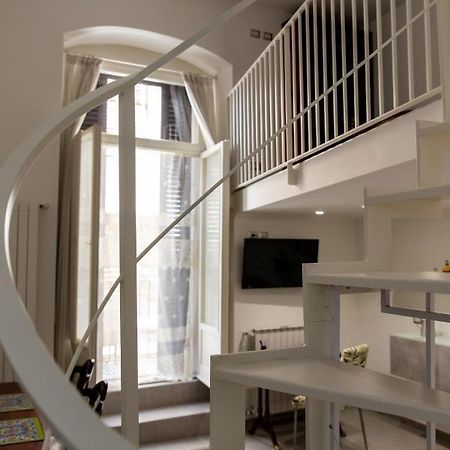 Dimora Del Corso Apartament Bari Bagian luar foto