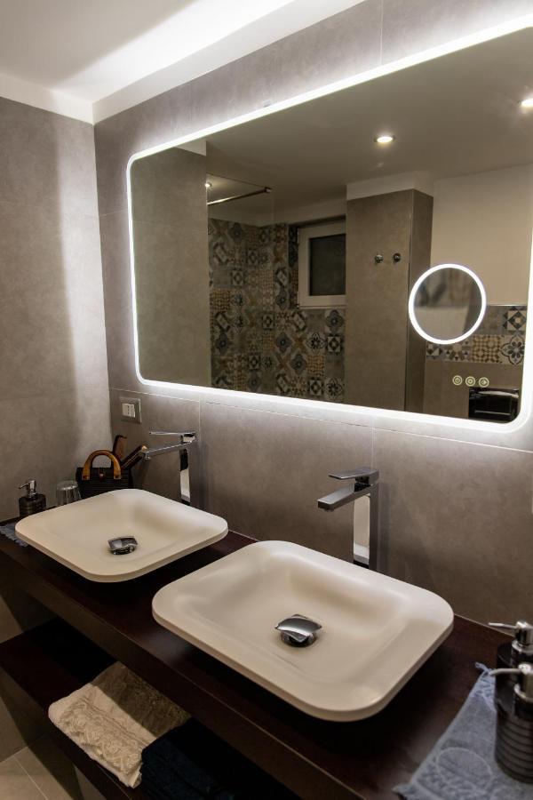 Dimora Del Corso Apartament Bari Bagian luar foto