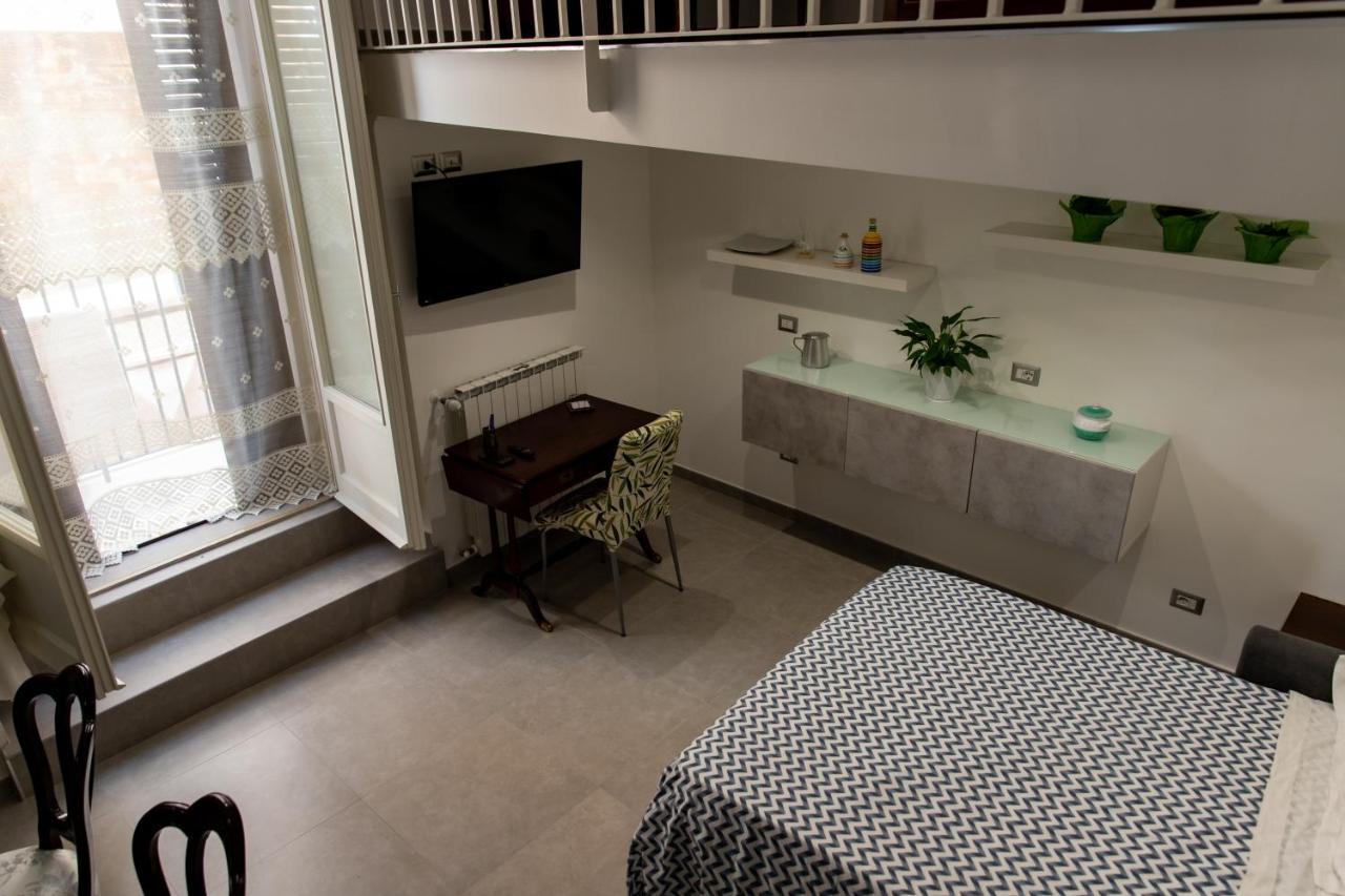 Dimora Del Corso Apartament Bari Bagian luar foto